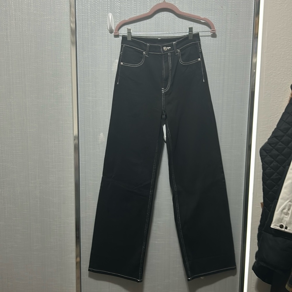 Black wide leg